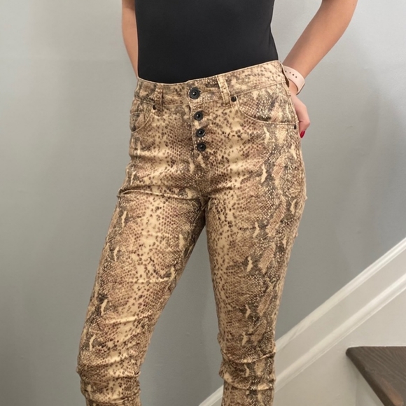 Pants - Snakeskin Button Fly Venti6